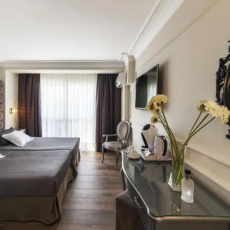 Hotel Essence Boutique By Don Paquito 4*